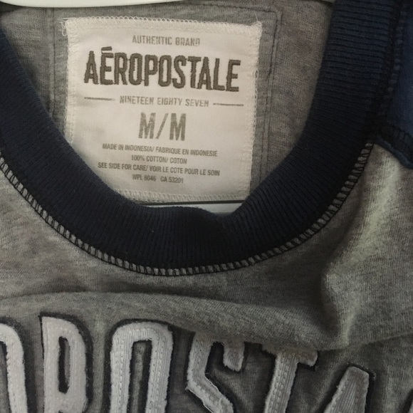 Aeropostale sleeveless top shirt. Preowned, great cond. Raised sewn on letters. - Picture 2 of 4